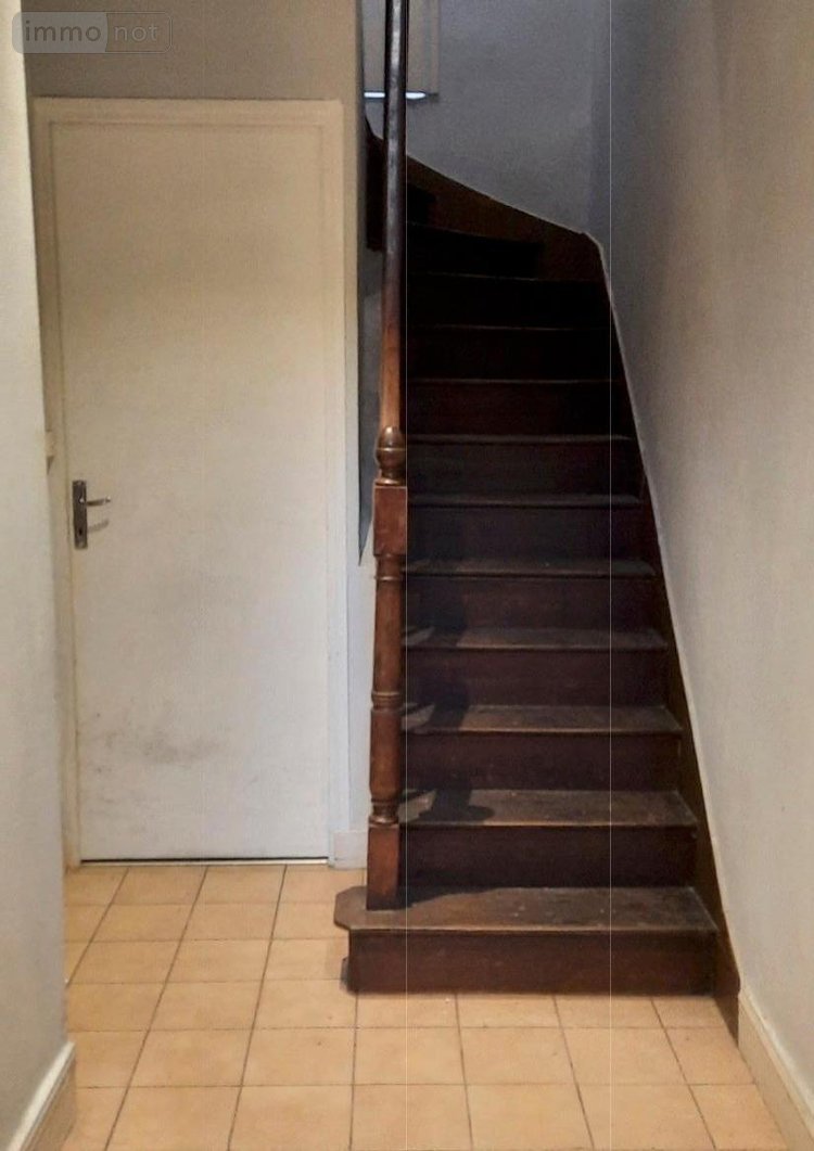 Immeuble a vendre Tours 37000 Indre-et-Loire 92 m2  314900 euros