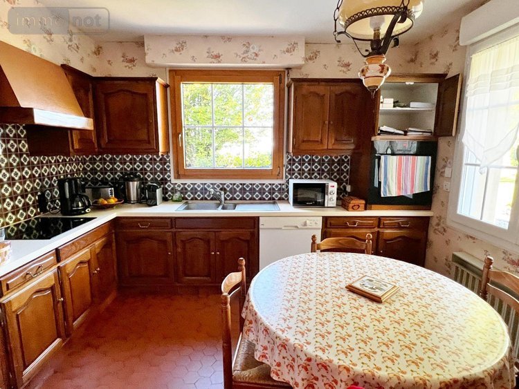 Maison a vendre Scaër 29390 Finistère 125 m2 7 pièces 265000 euros