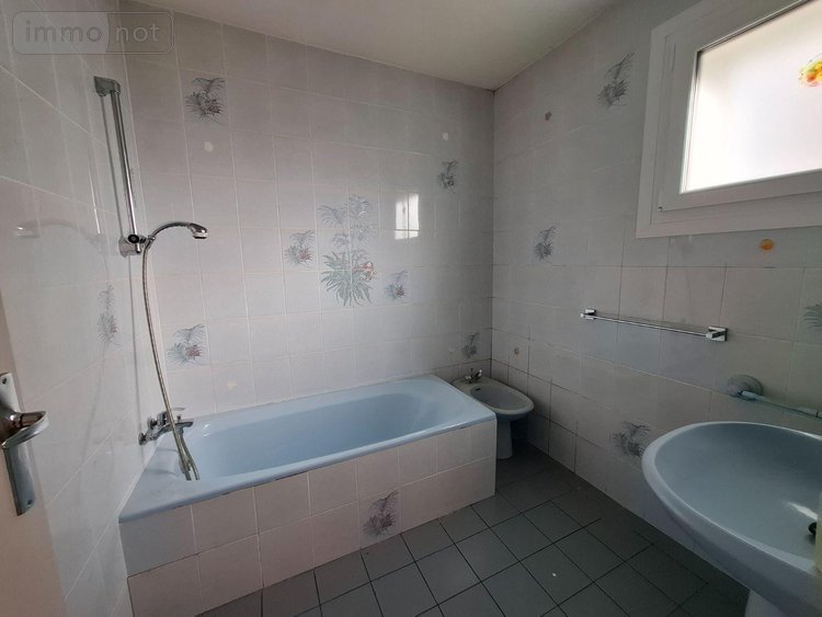 Maison a vendre Plouguernével 22110 Côtes-d'Armor 56 m2 3 pièces 84800 euros