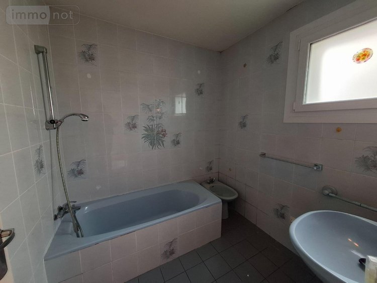Maison a vendre Plouguernével 22110 Côtes-d'Armor 56 m2 3 pièces 84800 euros