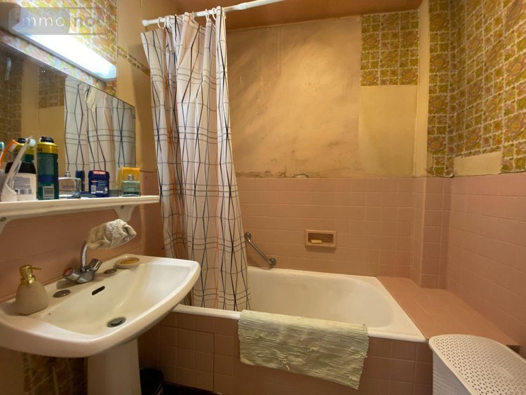 Appartement a vendre Aurillac 15000 Cantal 72 m2 3 pièces 64200 euros