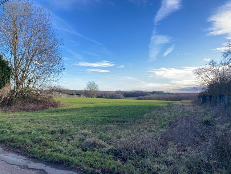 Terrain a batir a vendre Cornant 89500 Yonne 2667 m2  63900 euros