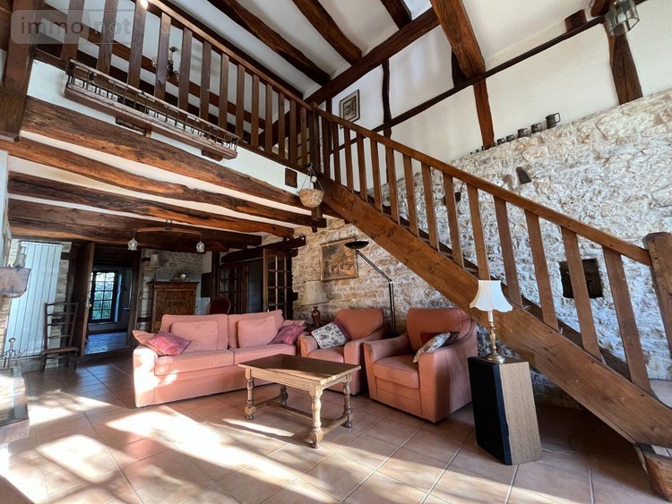 Maison a vendre Villefrancon 70700 Haute-Saône 286 m2 7 pièces 239000 euros