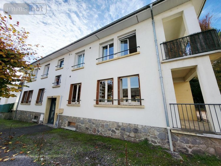 Immeuble a vendre Ussel 19200 Corrèze 273 m2  198500 euros