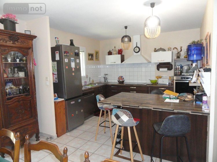 Maison a vendre Saint-Gilles 30800 Gard 91 m2 4 pièces 280900 euros