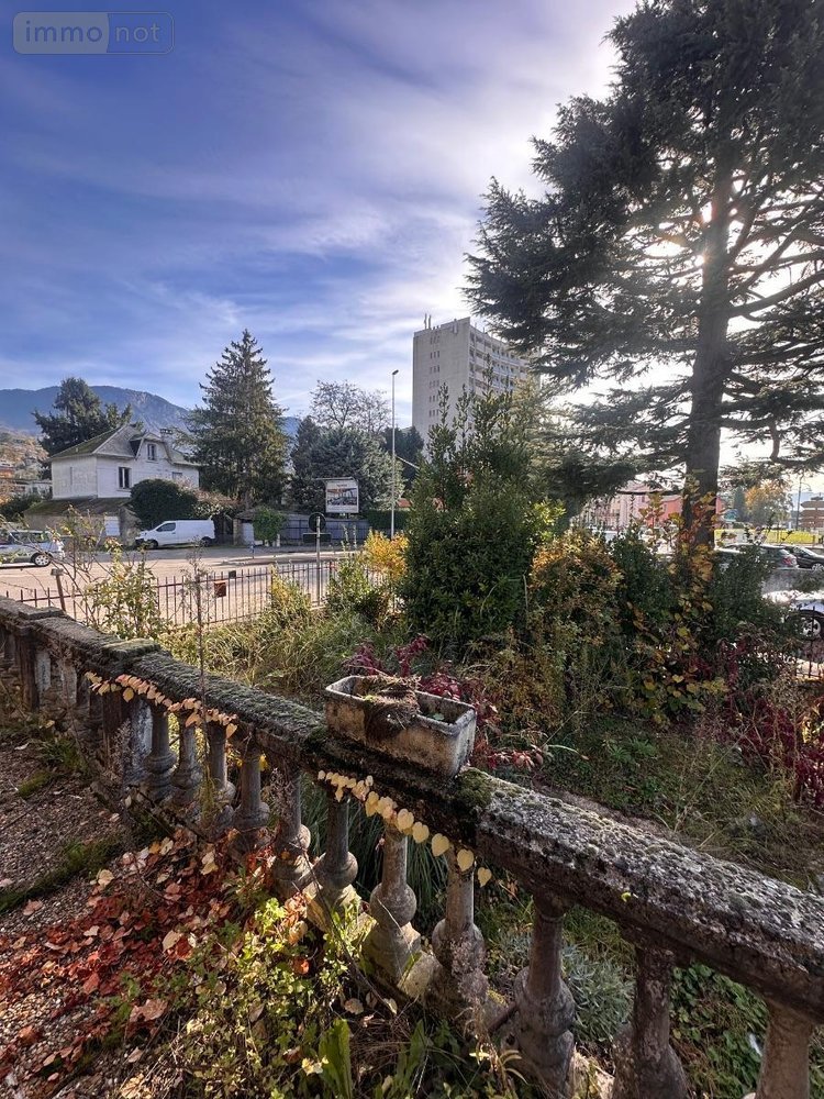 Immeuble a vendre Aix-les-Bains 73100 Savoie 70 m2  415000 euros