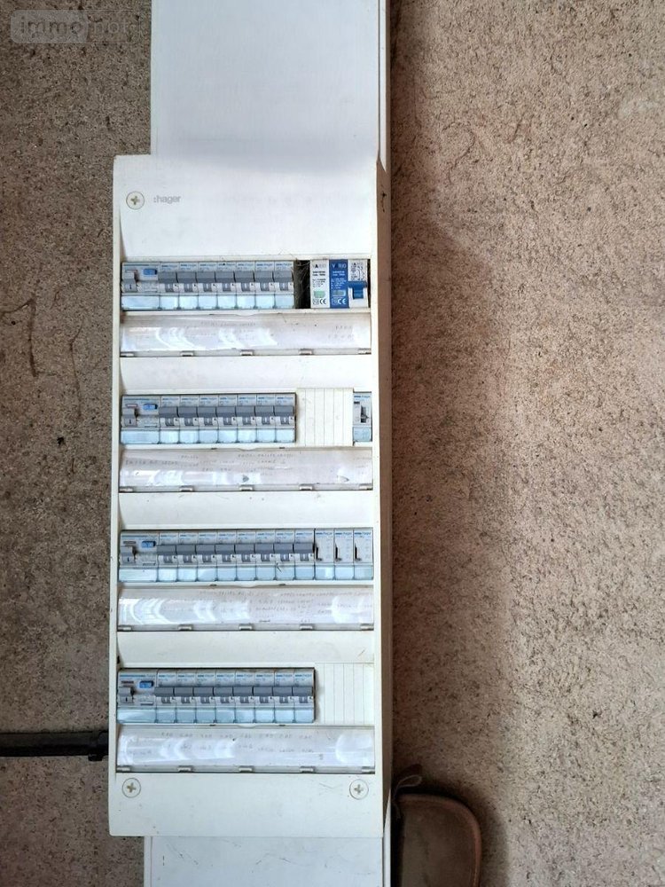 Maison a vendre Sauxillanges 63490 Puy-de-Dôme 151 m2 6 pièces 309750 euros