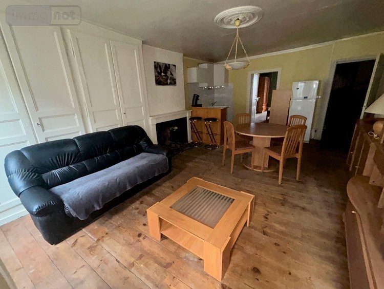 Immeuble a vendre Mauriac 15200 Cantal  84800 euros