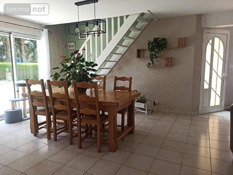 Maison a vendre La Chapelle-aux-Filtzméens 35190 Ille-et-Vilaine 136 m2 6 pièces 291200 euros