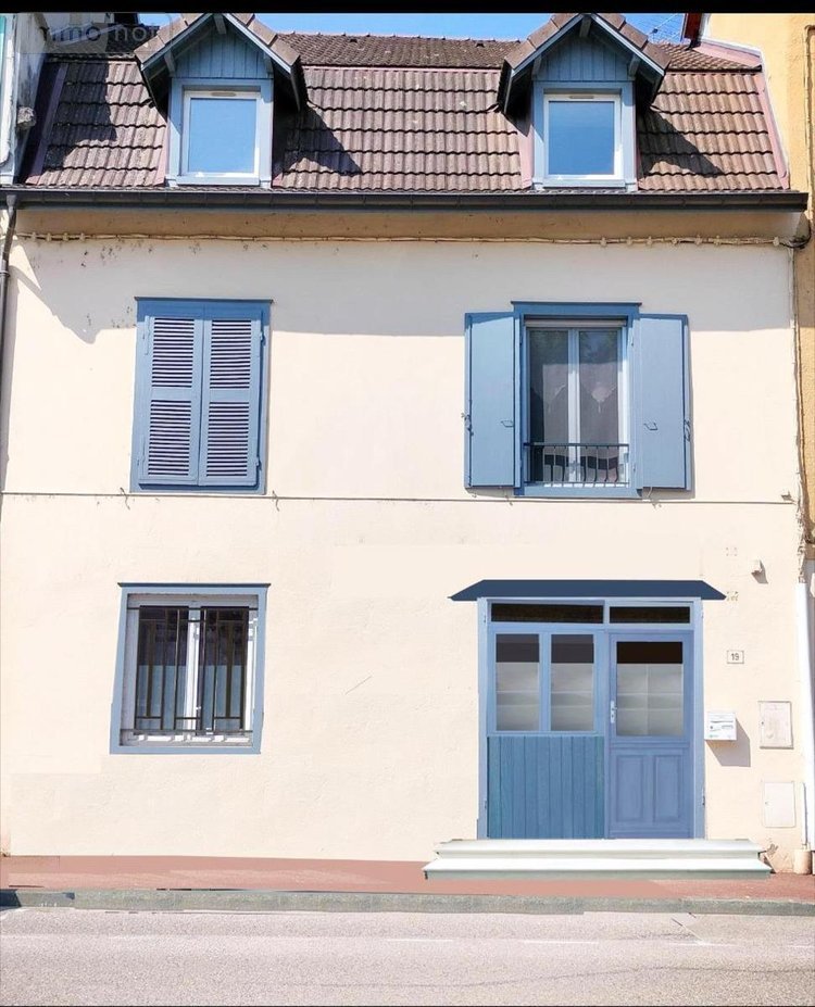 Location appartement Le Pont-de-Beauvoisin 38480 Isère 50 m2 2 pièces 500 euros