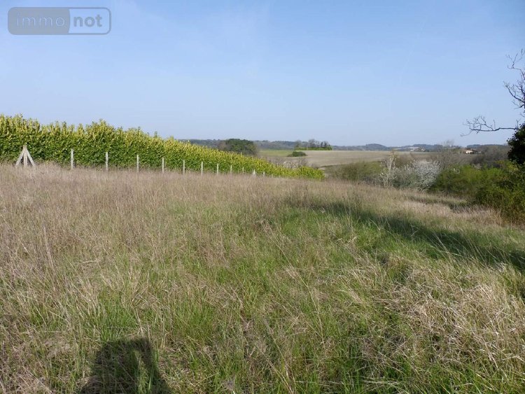 Terrain a batir a vendre Les Essards 16210 Charente 2929 m2  25503 euros