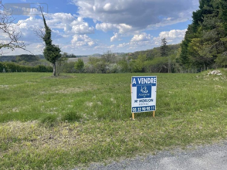 Terrain a batir a vendre Les Essards 16210 Charente 2929 m2  25503 euros