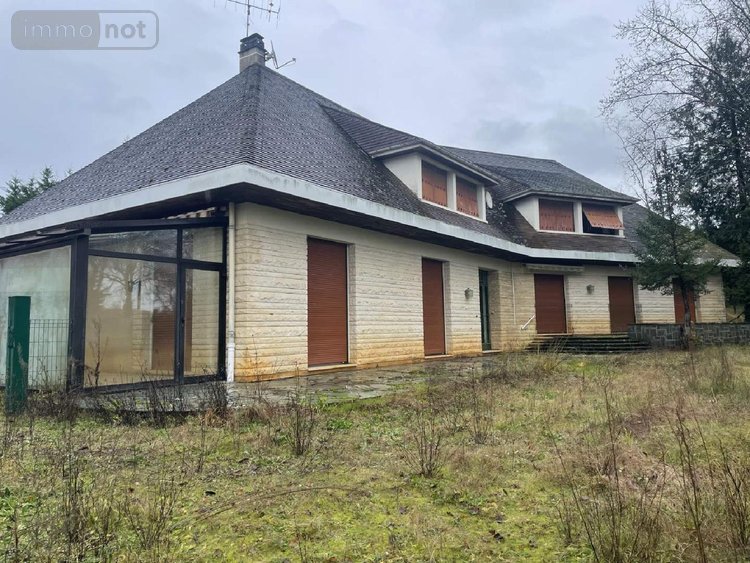 Maison a vendre Javerlhac et la Chapelle Saint Robert 24300 Dordogne 300 m2 7 pièces 254400 euros