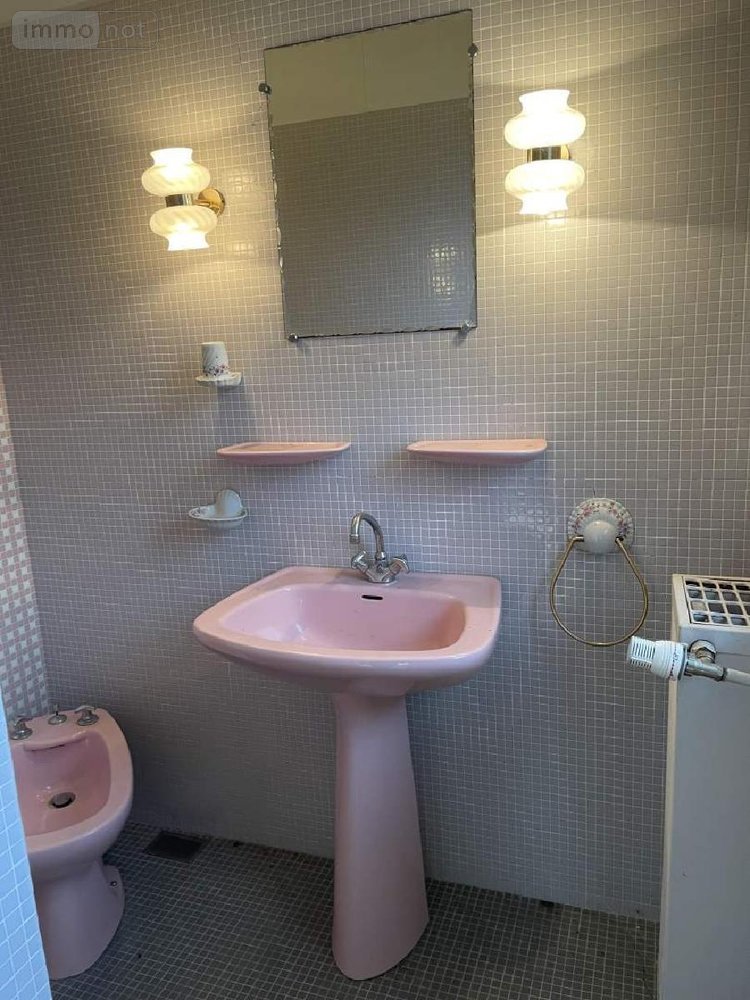 Maison a vendre Javerlhac et la Chapelle Saint Robert 24300 Dordogne 300 m2 7 pièces 234000 euros