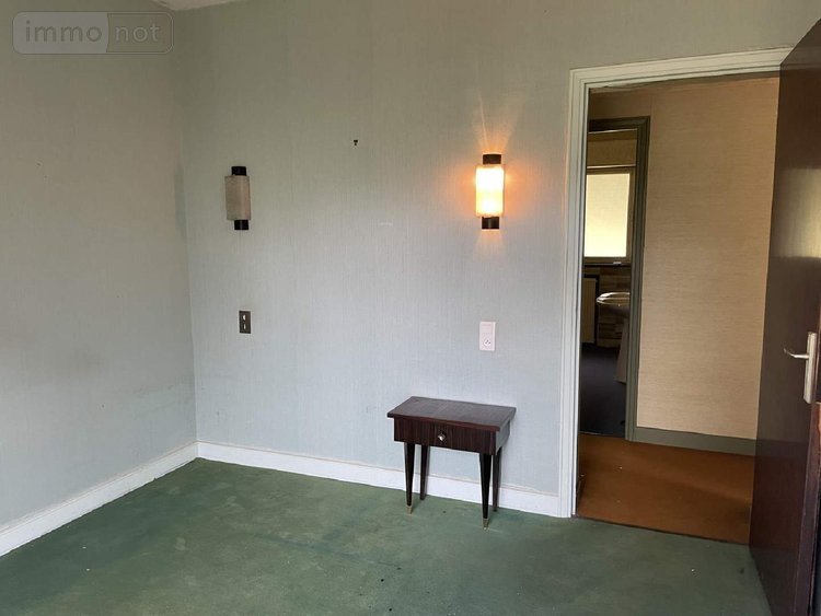 Maison a vendre Javerlhac et la Chapelle Saint Robert 24300 Dordogne 300 m2 7 pièces 234000 euros