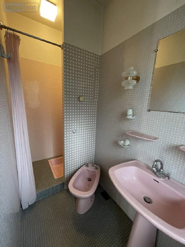 Maison a vendre Javerlhac et la Chapelle Saint Robert 24300 Dordogne 300 m2 7 pièces 254400 euros