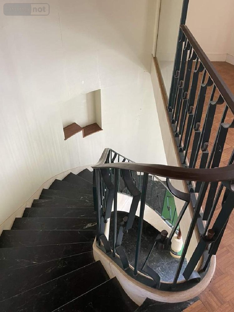Maison a vendre Javerlhac et la Chapelle Saint Robert 24300 Dordogne 334 m2 7 pièces 224000 euros