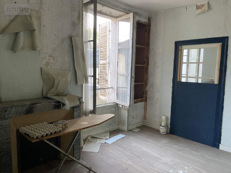 Fonds et murs commerciaux a vendre Javerlhac et la Chapelle Saint Robert 24300 Dordogne 306 m2  203300 euros