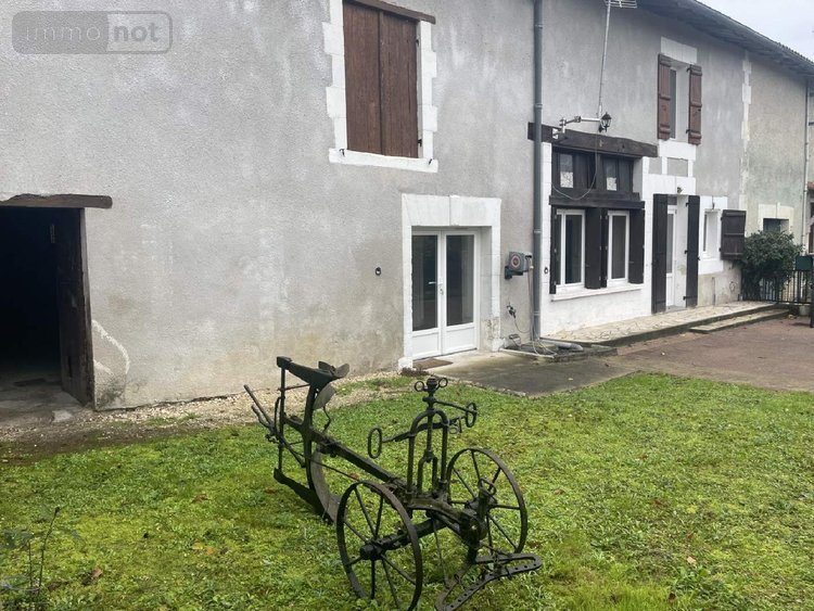 Maison a vendre Saint-Séverin 16390 Charente 116 m2 4 pièces 81000 euros