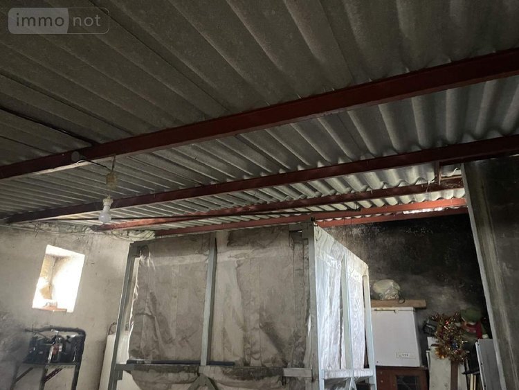 Fonds et murs commerciaux a vendre Ribérac 24600 Dordogne 93 m2  55000 euros