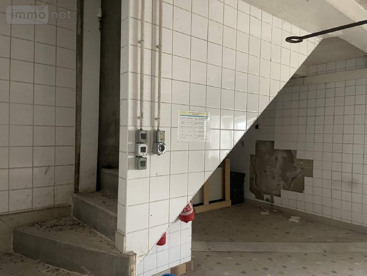 Fonds et murs commerciaux a vendre Ribérac 24600 Dordogne 93 m2  55000 euros