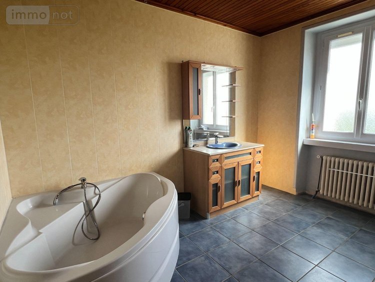 Maison a vendre Scaër 29390 Finistère 101 m2 6 pièces 148400 euros