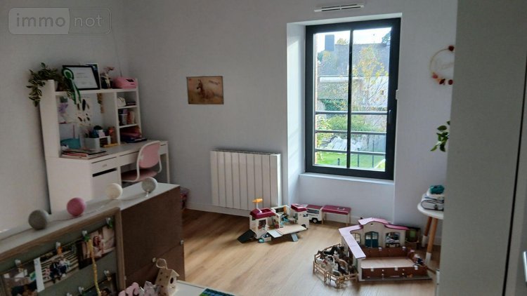 Location maison La Gacilly 56200 Morbihan 116 m2 5 pièces 1000 euros