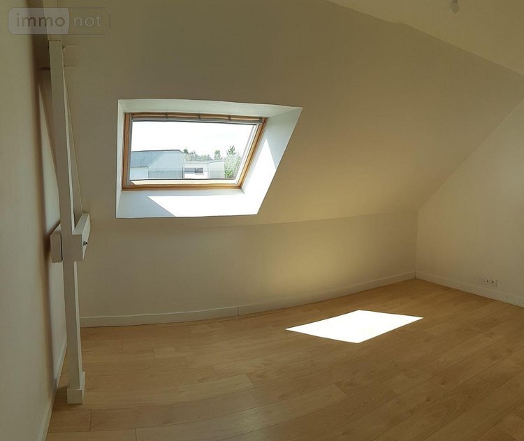 Location maison L'Hermitage 35590 Ille-et-Vilaine 165 m2 7 pièces 1415 euros