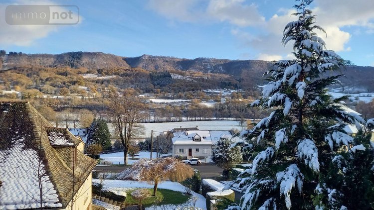 Maison a vendre Vic-sur-Cère 15800 Cantal 175 m2  189000 euros