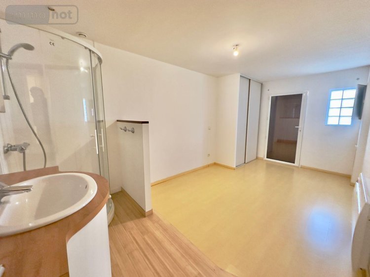 Location maison Vern-sur-Seiche 35770 Ille-et-Vilaine 162 m2 7 pièces 1250 euros