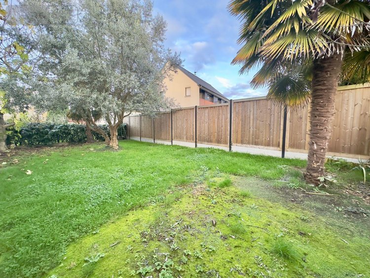 Location maison Vern-sur-Seiche 35770 Ille-et-Vilaine 162 m2 7 pièces 1250 euros