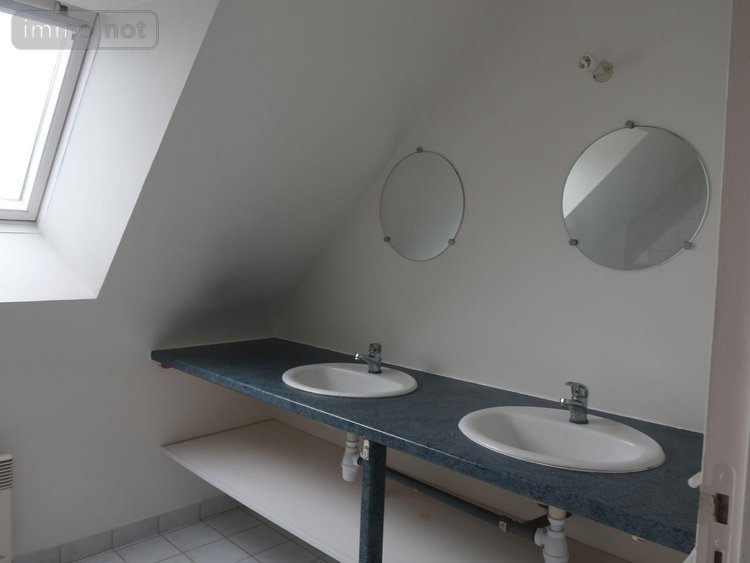 Location maison Irodouër 35850 Ille-et-Vilaine 118 m2 6 pièces 980 euros