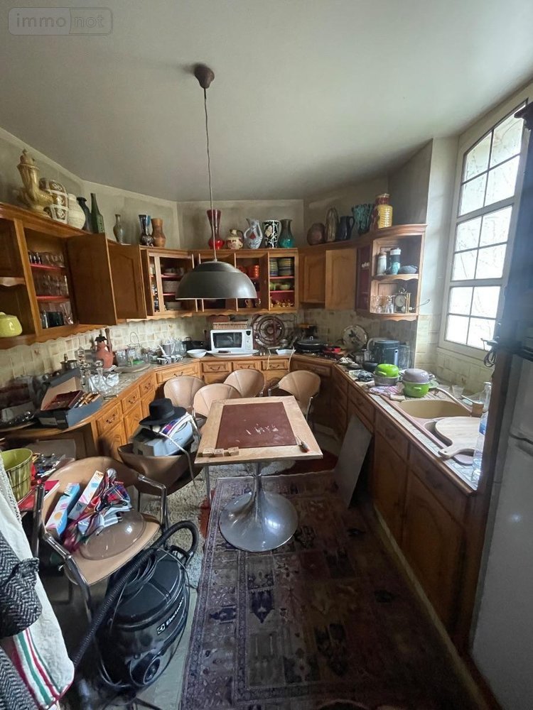 Maison a vendre Saint-Calais 72120 Sarthe 300 m2 16 pièces 79180 euros