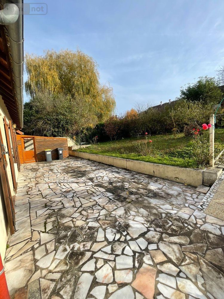 Maison a vendre Arcisses 28400 Eure-et-Loir 114 m2 5 pièces 168000 euros