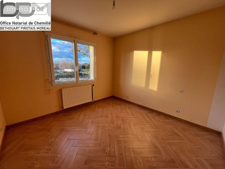 Maison a vendre Chemillé-en-Anjou 49120 Maine-et-Loire 98 m2 5 pièces 250000 euros