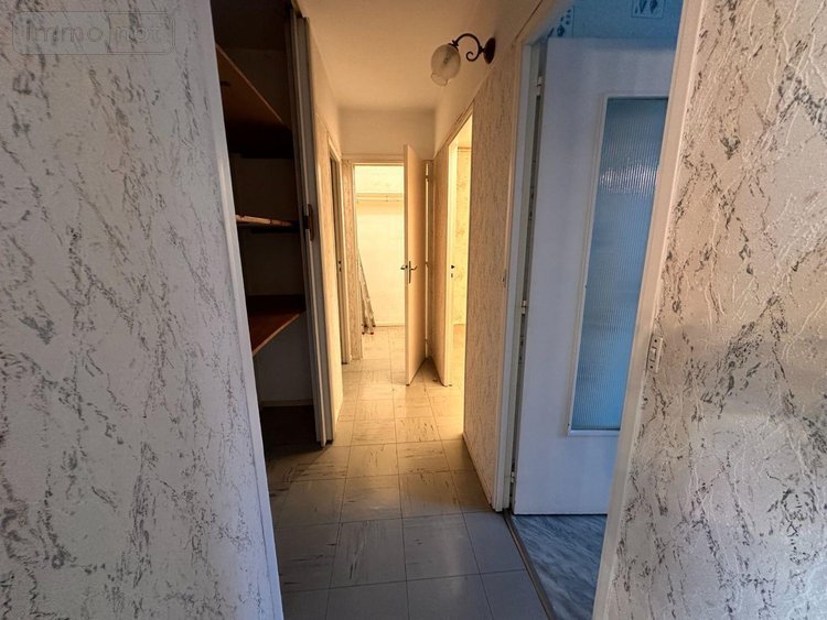 Appartement a vendre Sens 89100 Yonne 66 m2 3 pièces 79000 euros