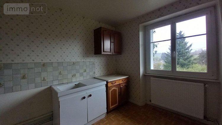 Maison a vendre Allanche 15160 Cantal 110 m2  86400 euros