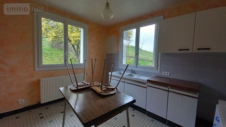 Maison a vendre Allanche 15160 Cantal 110 m2  86400 euros