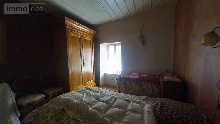 Maison a vendre Laveissière 15300 Cantal 165 m2  85000 euros