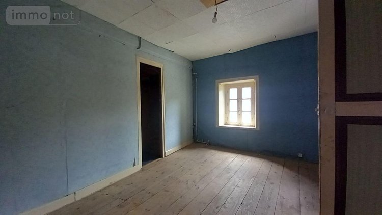 Maison a vendre Laveissière 15300 Cantal 165 m2  85000 euros