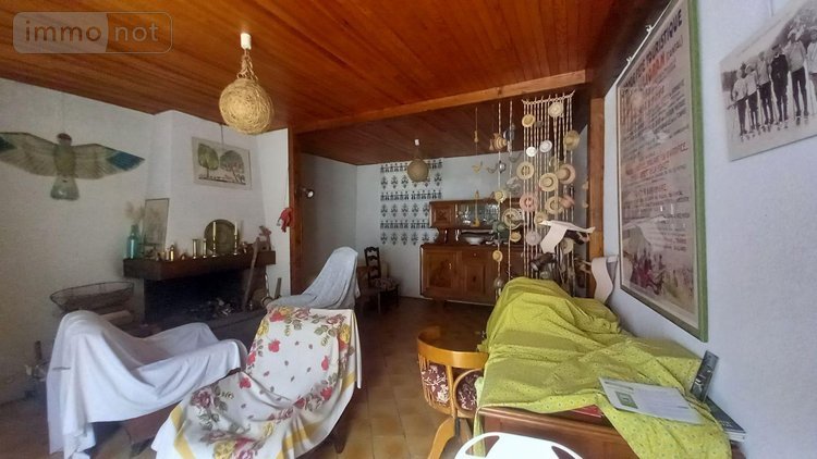 Maison a vendre Laveissière 15300 Cantal 165 m2  85000 euros