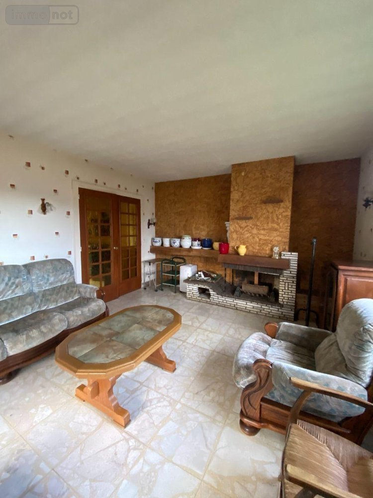 Maison a vendre Vesoul 70000 Haute-Saône 214 m2 8 pièces 138640 euros