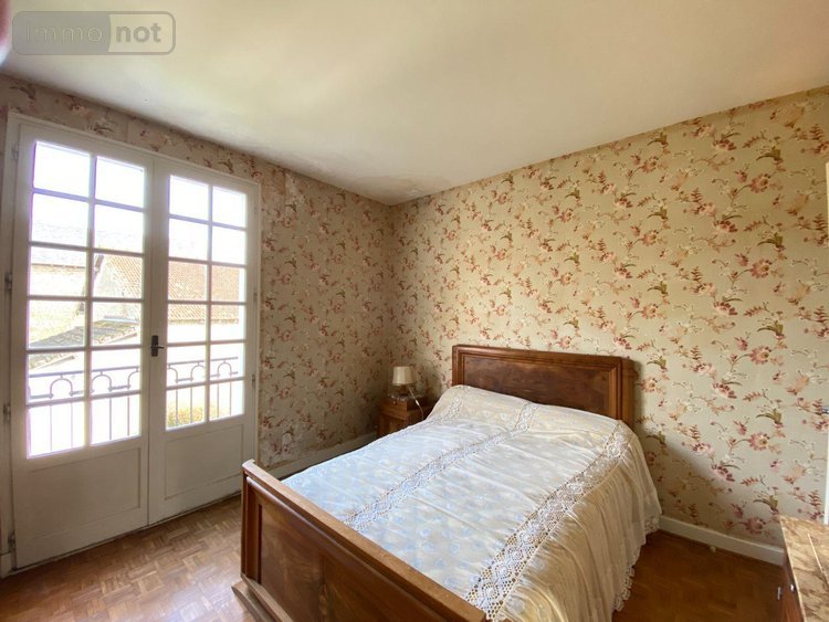 Maison a vendre Ytrac 15000 Cantal 242 m2  275600 euros