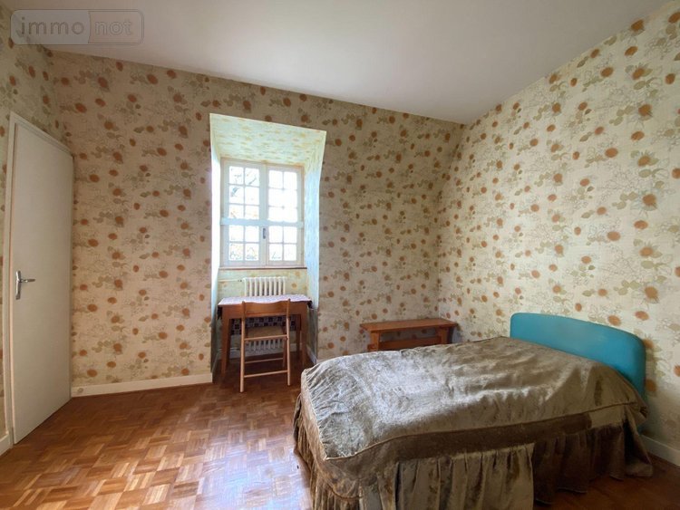 Maison a vendre Ytrac 15000 Cantal 242 m2  275600 euros