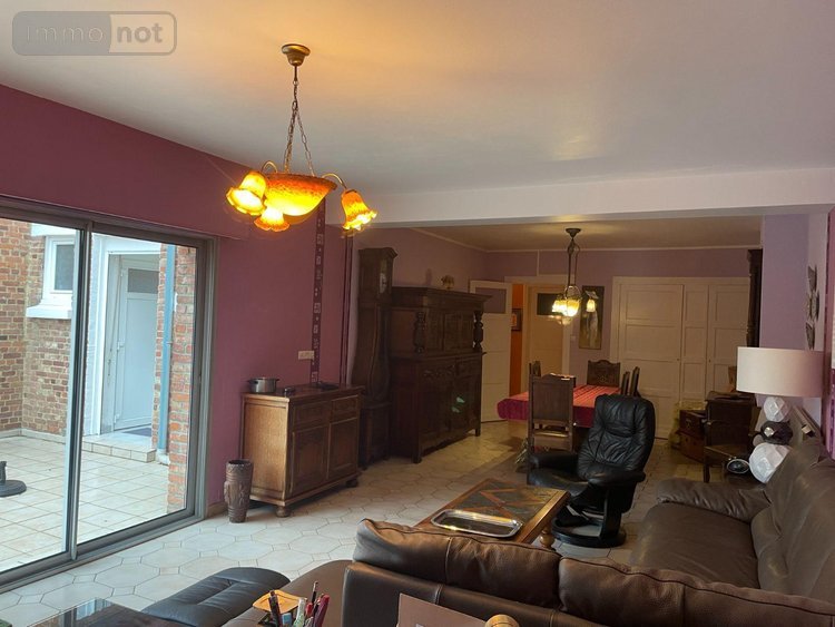 Immeuble a vendre Bailleul 59270 Nord 273 m2  425000 euros