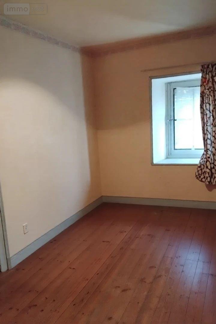 Maison a vendre Le Lude 72800 Sarthe 105 m2 8 pièces 76000 euros