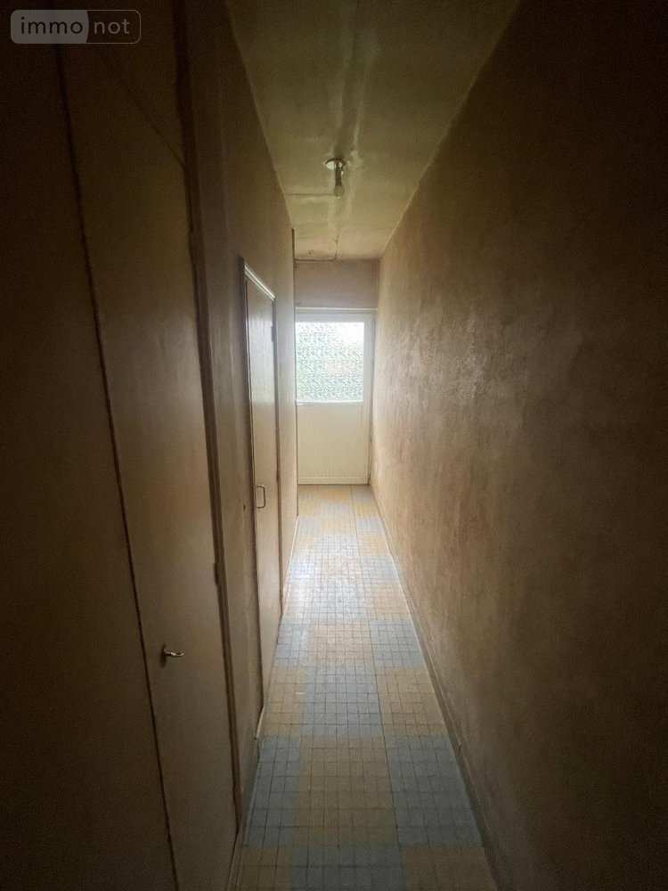 Maison a vendre Villaines-sous-Lucé 72150 Sarthe 99 m2 8 pièces 85600 euros