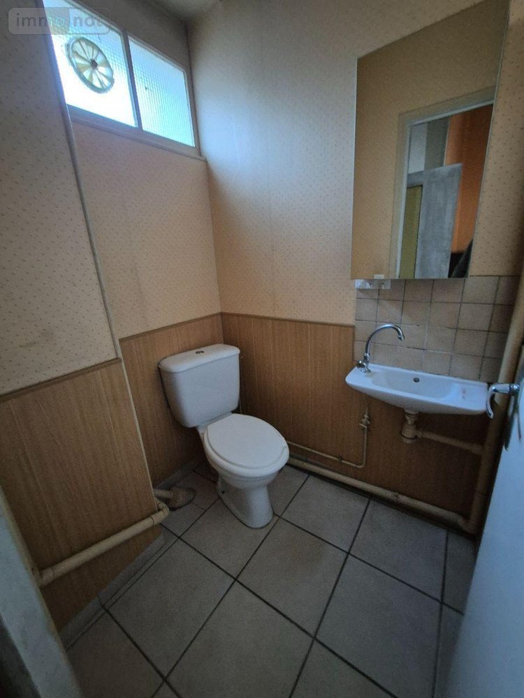 Maison a vendre Neuvy-Saint-Sépulchre 36230 Indre 118 m2 7 pièces 62000 euros