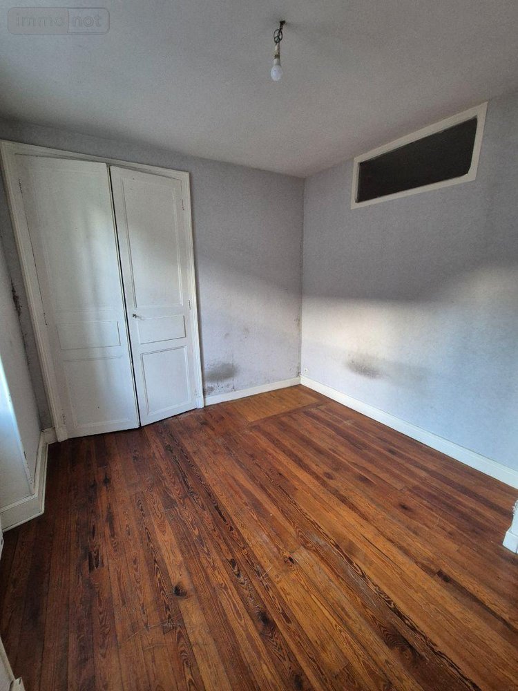 Maison a vendre Neuvy-Saint-Sépulchre 36230 Indre 118 m2 7 pièces 62000 euros