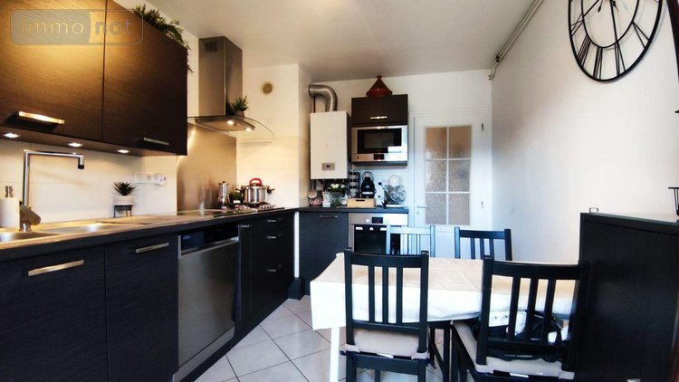 Appartement a vendre Bassens 73000 Savoie 77 m2 4 pièces 234000 euros